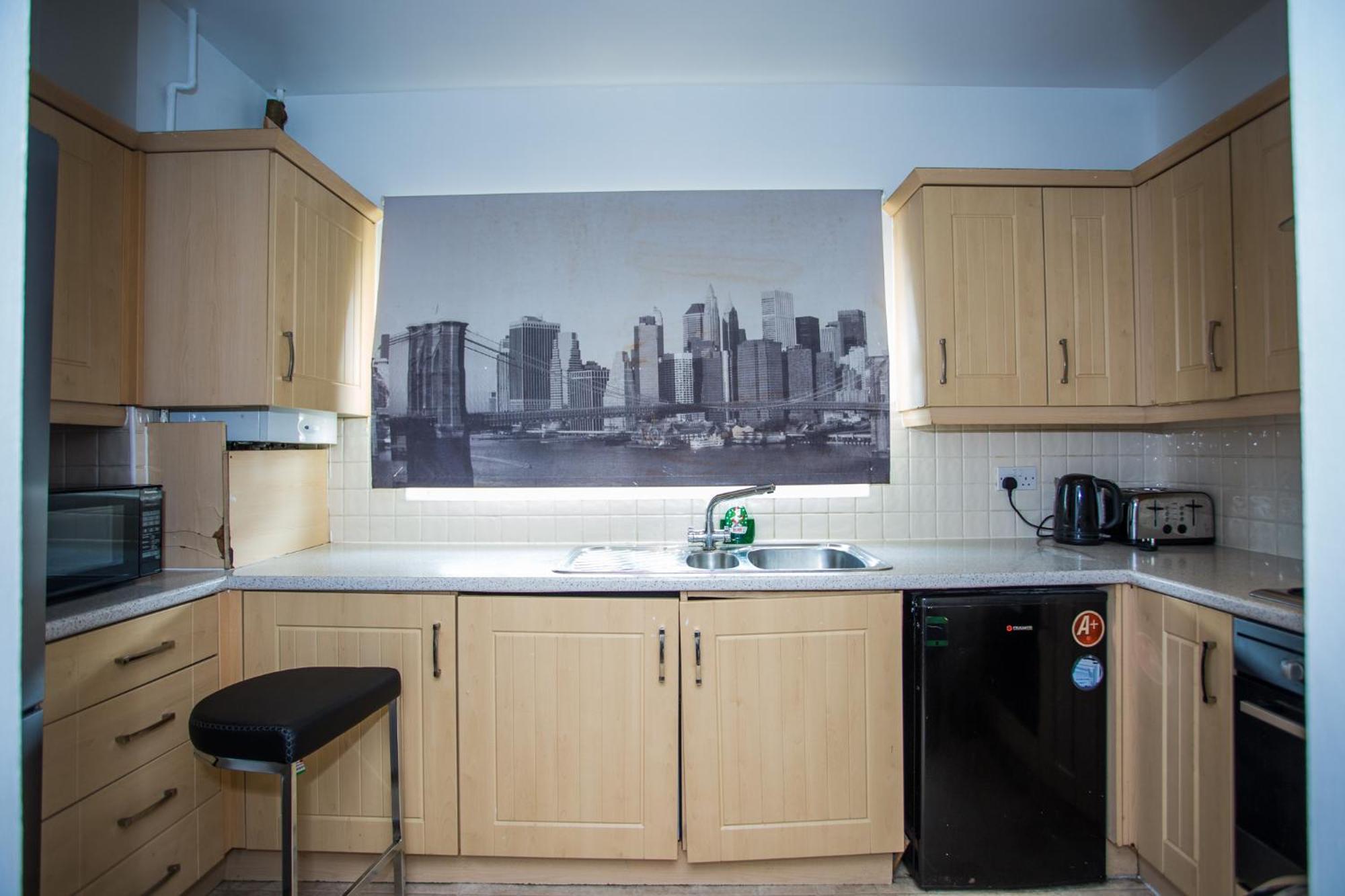 Modern 2 Bedroom Apartment ลอนดอน ภายนอก รูปภาพ